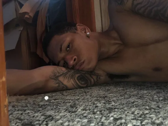 OnlyFans cuenta gfreakyboy header 2
