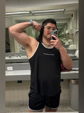 OnlyFans account  puppybearleo avatar 1