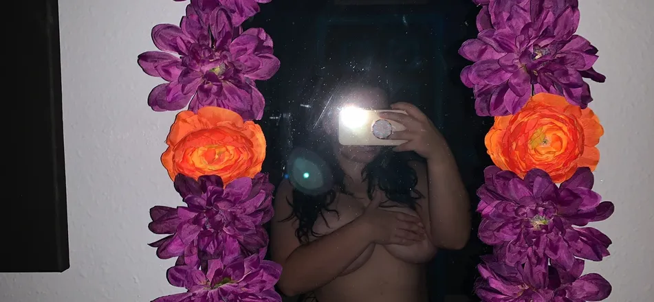 OnlyFans cuenta winterblossomph header 2