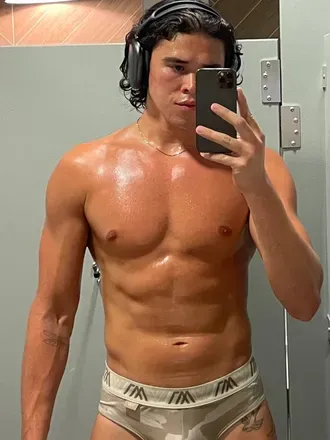 OnlyFans account  boynamedriver avatar 1