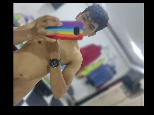 OnlyFans cuenta villamizarg header 2