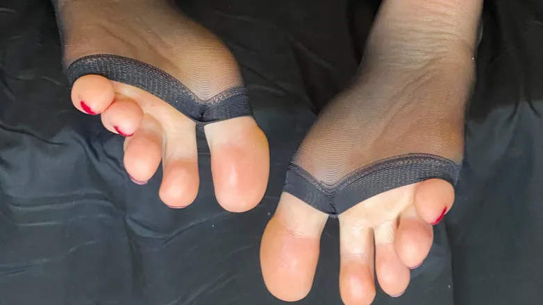 OnlyFans cuenta feetgoddessfreya1 header 2