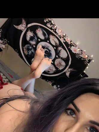 OnlyFans account  alli_sage_feet header 2