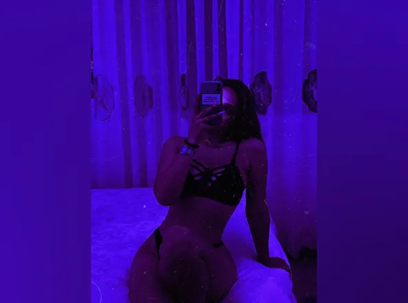 OnlyFans cuenta mcarrasco header 2