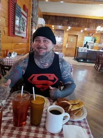 OnlyFans cuenta tattedmuscle82 avatar 1