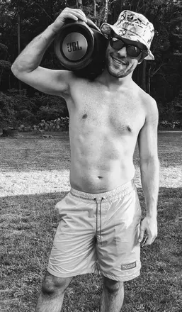 OnlyFans account  cb8824 avatar 1