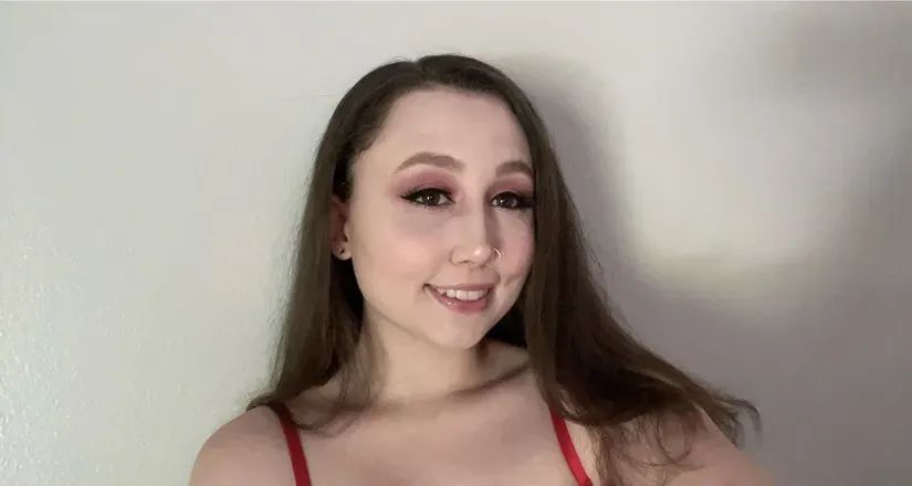 OnlyFans cuenta hornyxalice avatar 1