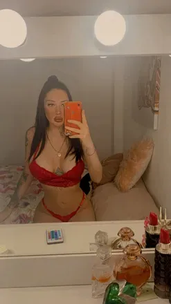 OnlyFans account  morumermaid avatar 1