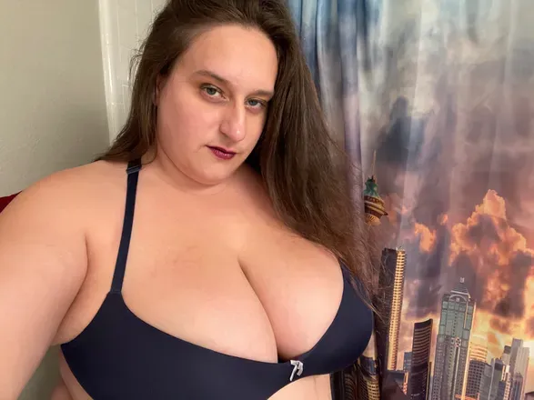 OnlyFans cuenta milkyteasequeen69 avatar 1