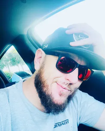 OnlyFans account  markjazo avatar 1