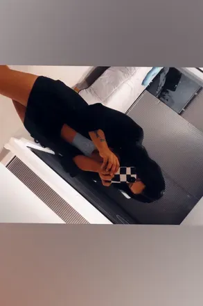 OnlyFans cuenta iamrousel header 2