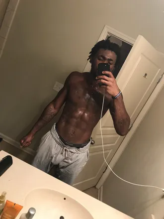 OnlyFans cuenta wanya2x header 2