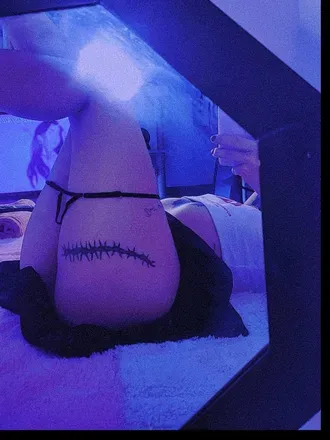 OnlyFans cuenta eledelina07 header 2