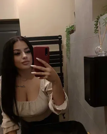 OnlyFans cuenta lubna.clarisa avatar 1