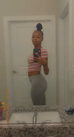 OnlyFans cuenta myprettyypetite avatar 1