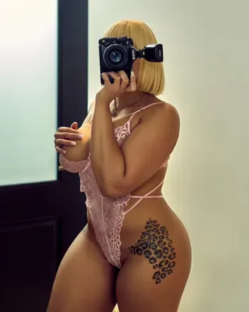 OnlyFans cuenta moneymakinnmali avatar 1