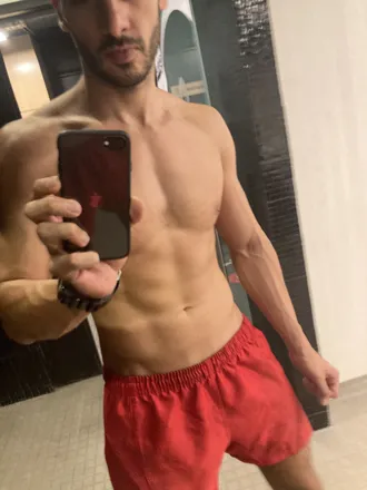 OnlyFans cuenta musclebig header 2
