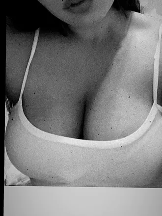 OnlyFans cuenta lady-m9 header 2