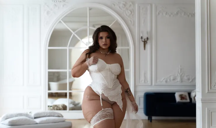 OnlyFans cuenta elenabotticelli header 2