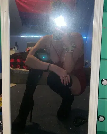 OnlyFans cuenta littleshyone12 avatar 1