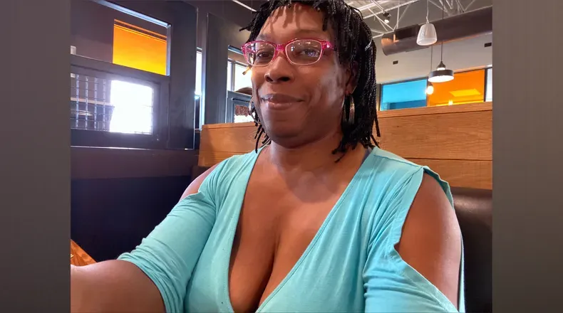 OnlyFans account  manyroads avatar 1