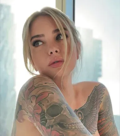 OnlyFans cuenta tslilydoll avatar 1