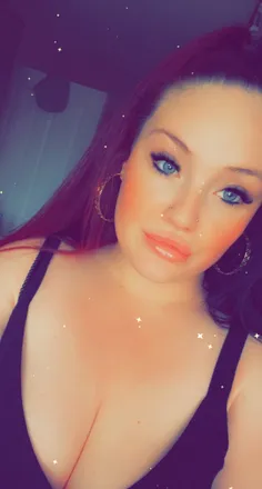 OnlyFans cuenta bustybella89 header 2