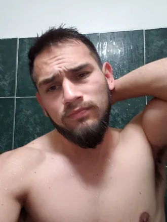 OnlyFans cuenta alehunglo header 2