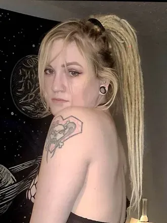 OnlyFans cuenta peach_possum avatar 1
