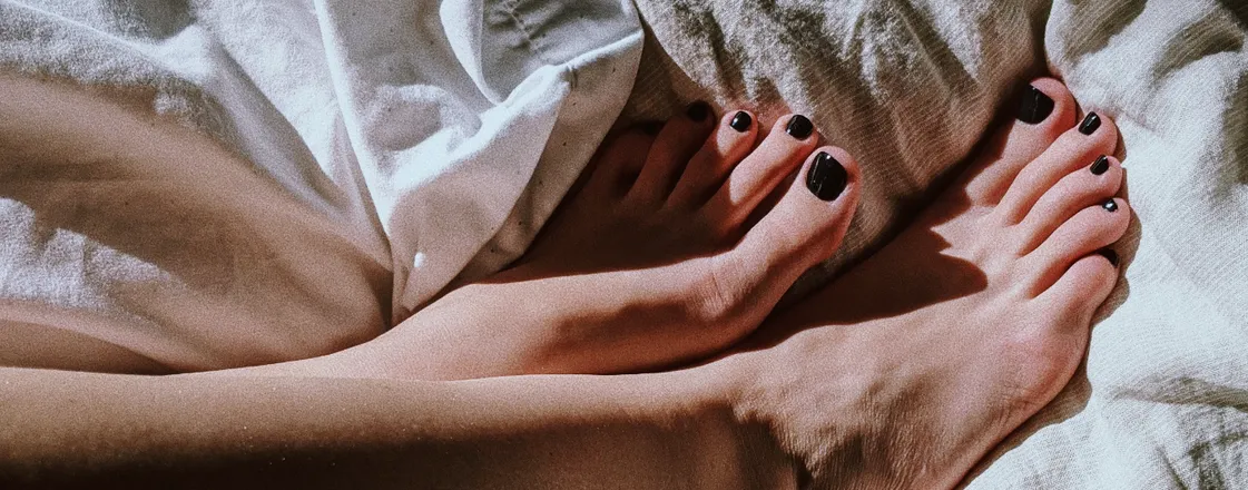 OnlyFans cuenta kikis_feetsies header 2