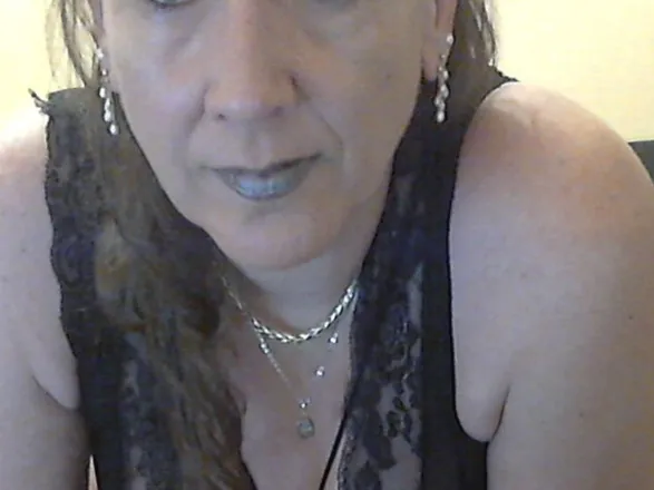 OnlyFans cuenta laureanne84 header 2
