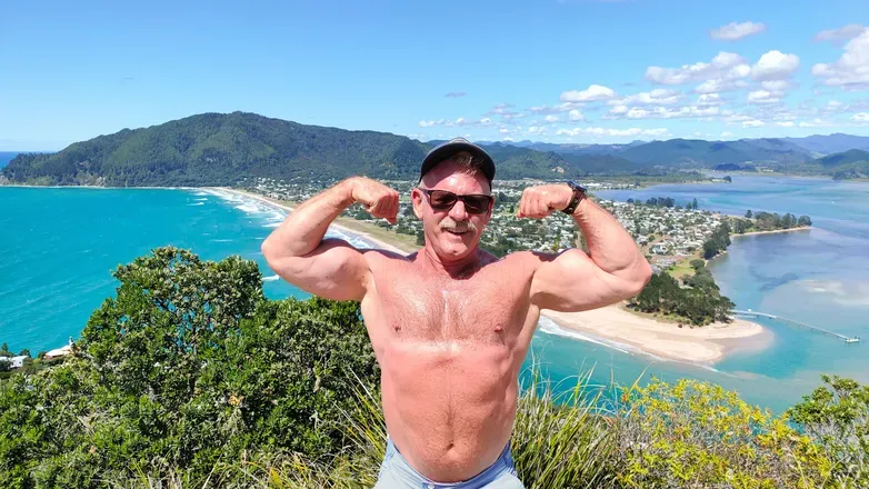 OnlyFans cuenta muscler6 header 2
