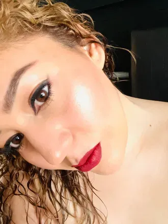 OnlyFans cuenta howliie-hot avatar 1