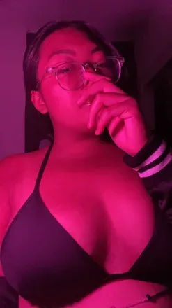 OnlyFans cuenta kymiko-harrada avatar 1