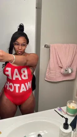 OnlyFans cuenta damnbree23 avatar 1