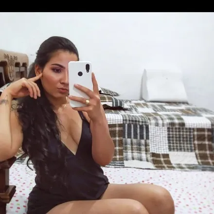 OnlyFans cuenta charlotte-sanders header 2