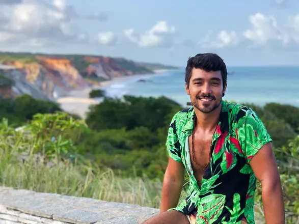 OnlyFans cuenta victxr_92 header 2