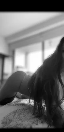 OnlyFans cuenta sharonlu header 2