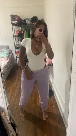 OnlyFans account  mollykisses avatar 1
