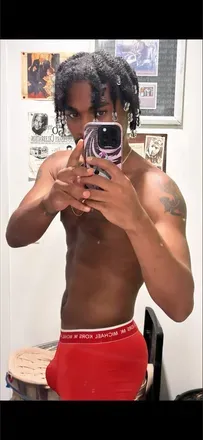 OnlyFans account  mroaktree avatar 1