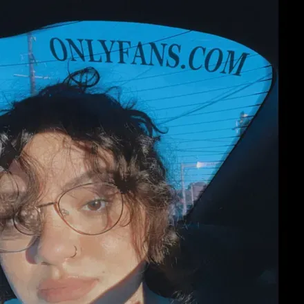 OnlyFans cuenta crysxoxo avatar 1