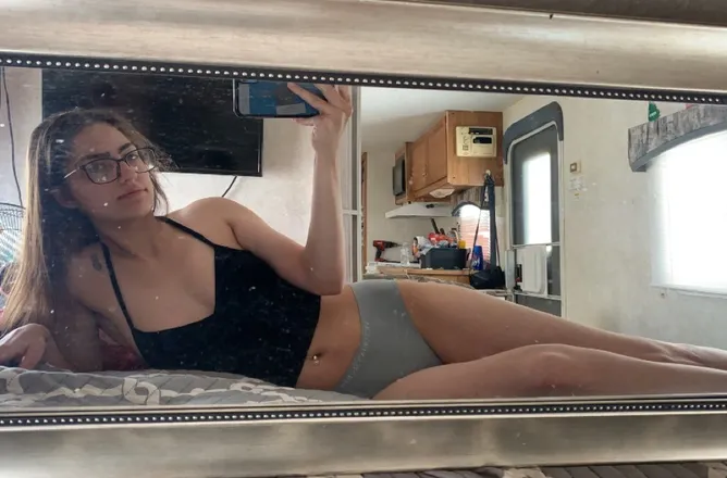 OnlyFans cuenta becca642 header 2