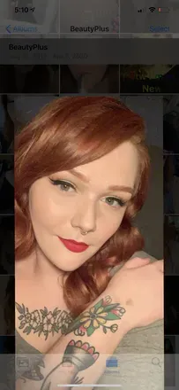 OnlyFans cuenta lilbabyredx avatar 1