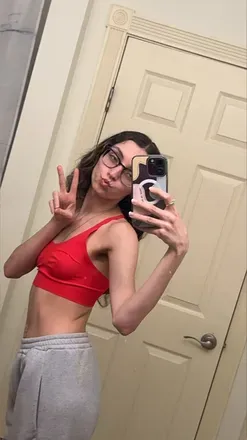 OnlyFans cuenta angeltai avatar 1