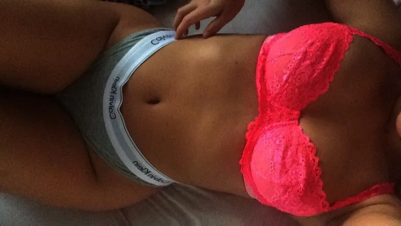 OnlyFans account  veebabyyyyxx header 2