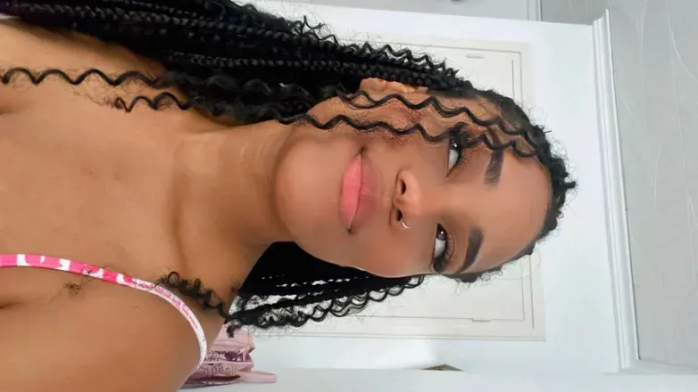 OnlyFans cuenta ymmv24 header 2