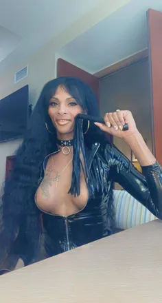 OnlyFans cuenta yasdysanchez header 2