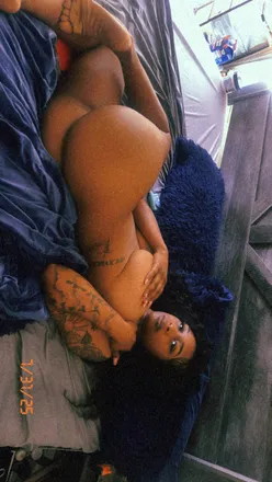 OnlyFans cuenta cherrythagodess header 2