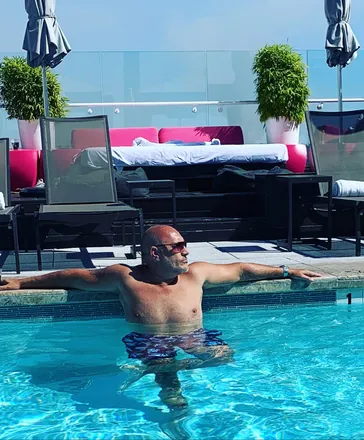 OnlyFans account  u40382022 header 2