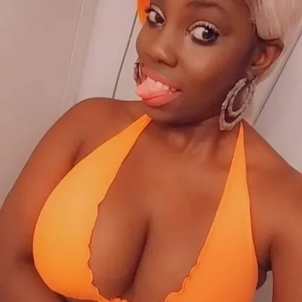 OnlyFans cuenta sarahnumeroune header 2